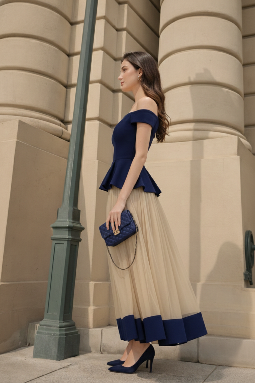 Noir Belle Peplum